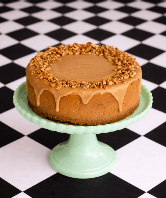 Caramel Pecan Cheesecake